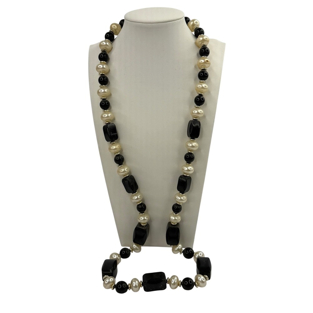 Vintage Style Faux Pearl & Black Geometric Bead Long Strand Necklace Chic Y2K